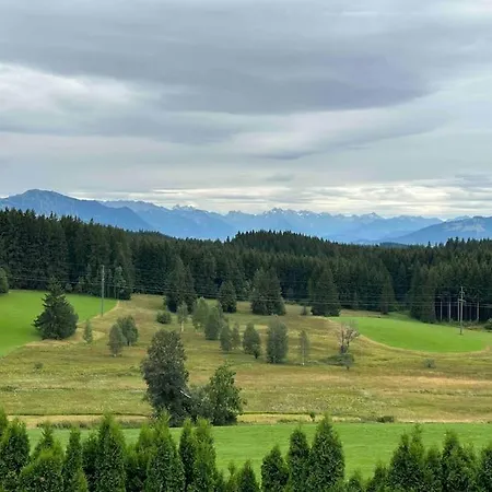 Modernes Mit 180° Bergblick Apartament