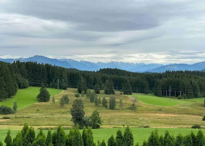 Modernes Mit 180° Bergblick Lägenhet