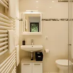 Modernes Mit 180° Bergblick Apartamento